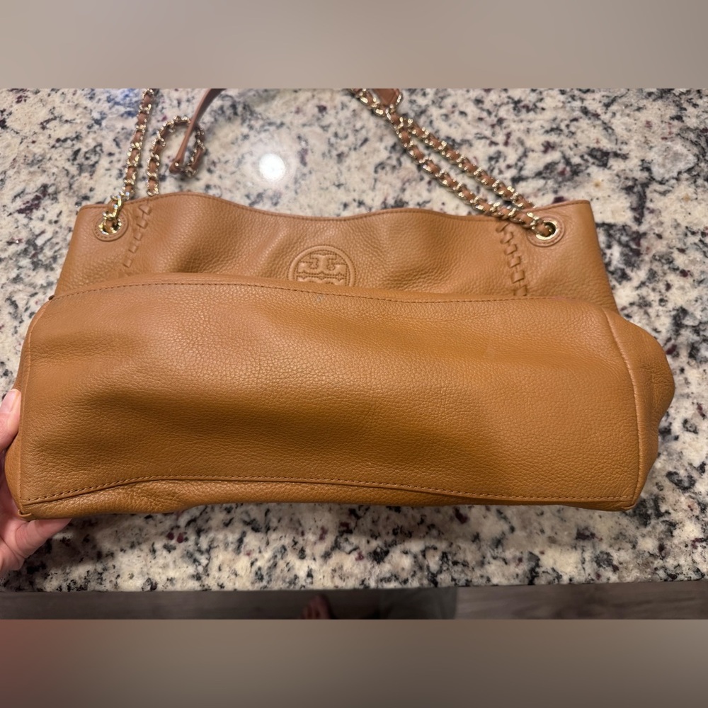 Tory Burch Marion Handbag - Picture 9 of 10